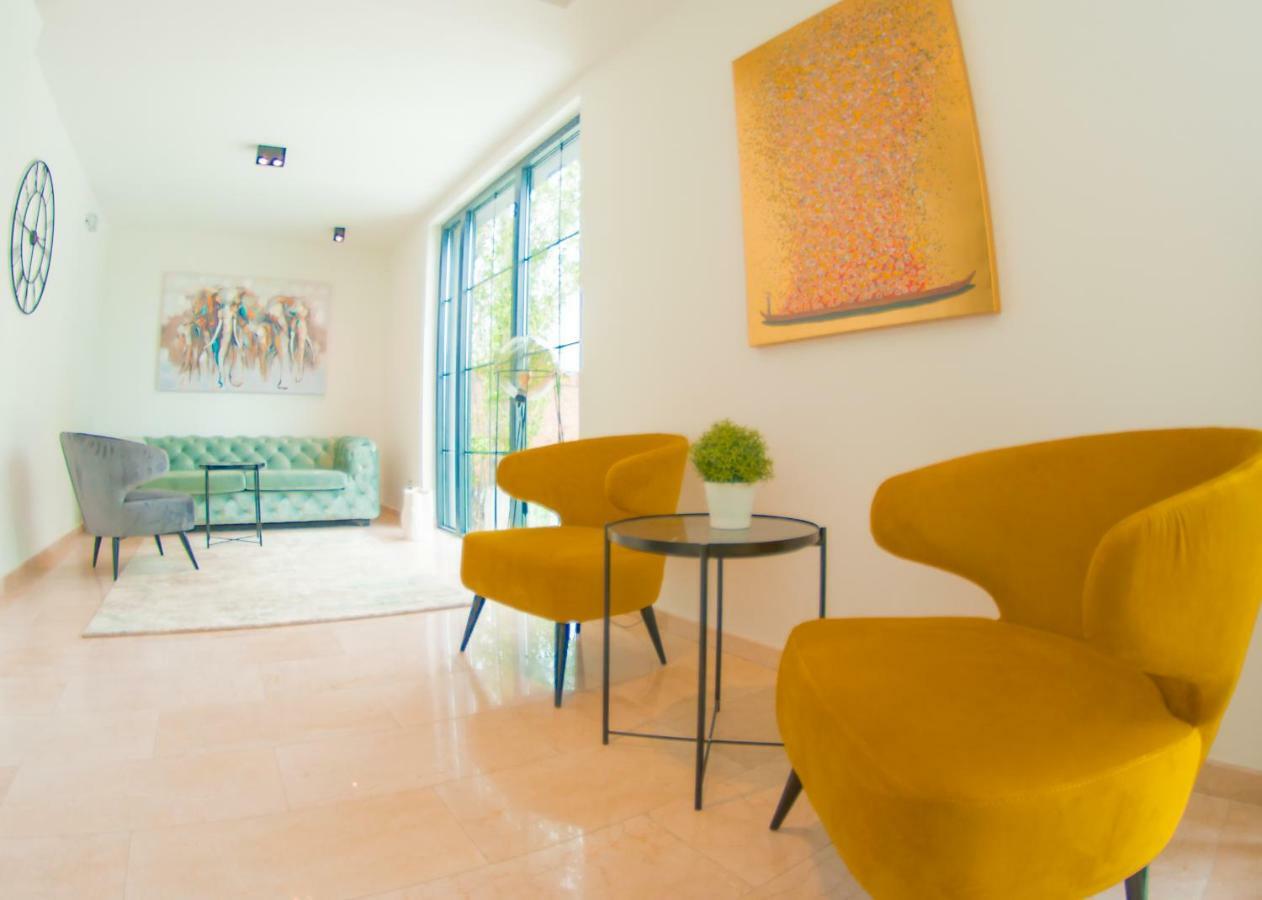 Nota Hotel 4*